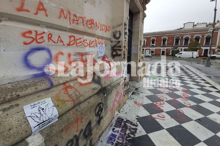 Reloj monumental luego de movilización de Pachuca