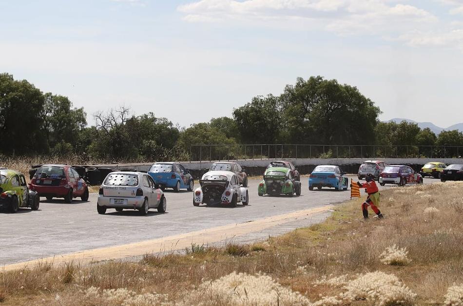 Gran carrera en el regreso al Moisés Solana