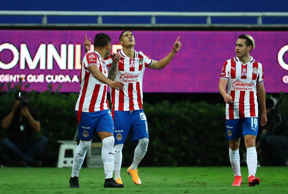 Chivas se lleva el clásico tapatío