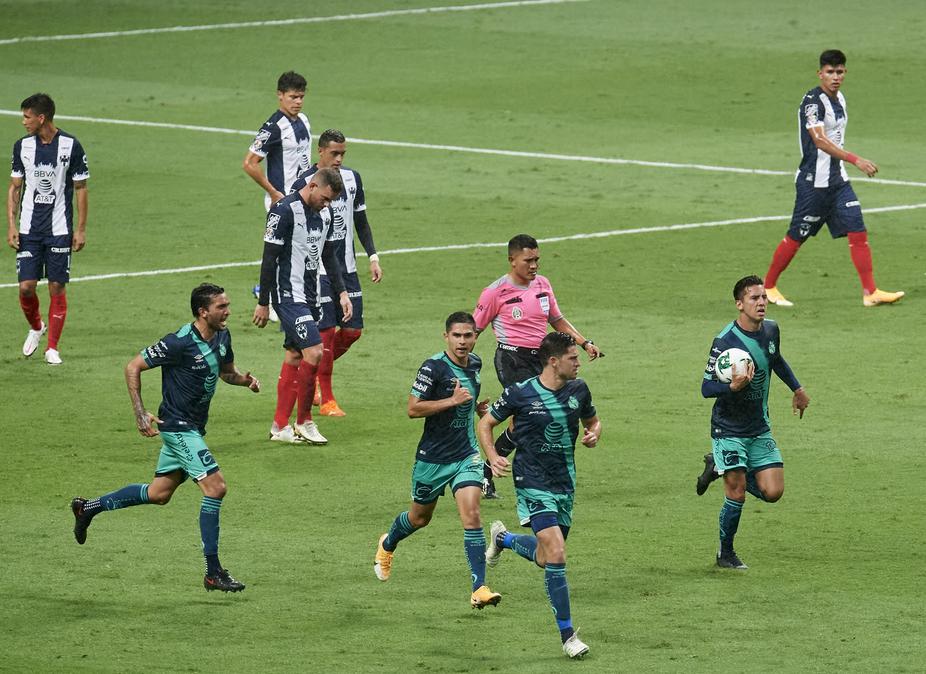 Rayados fuera de la Fiesta Grande