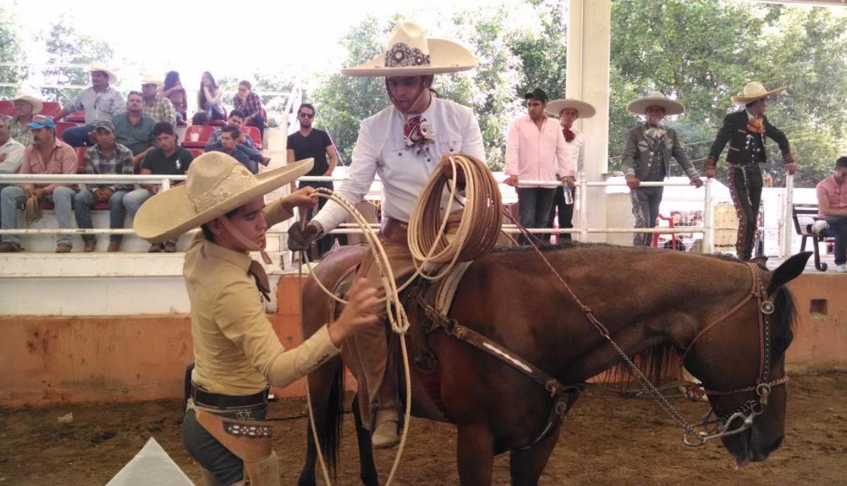 Acuerdan salvaguardar  charrería e impulsar su resurgimiento