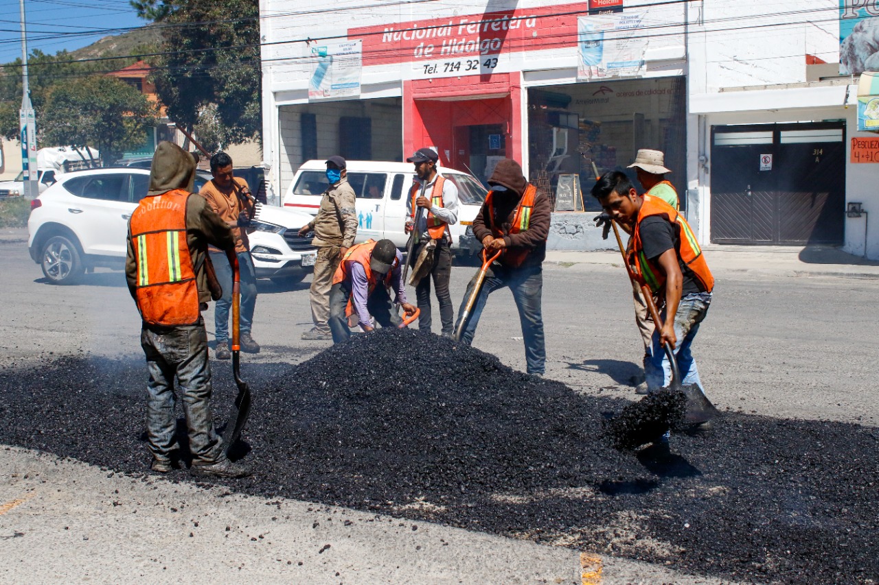 Avanza programa de bacheo en Pachuca