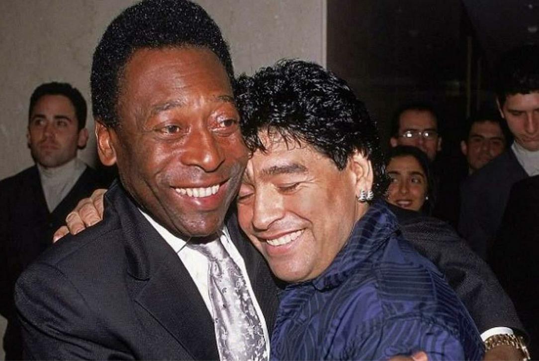 “Te amo, Diego”, el nuevo mensaje de Pelé a Maradona