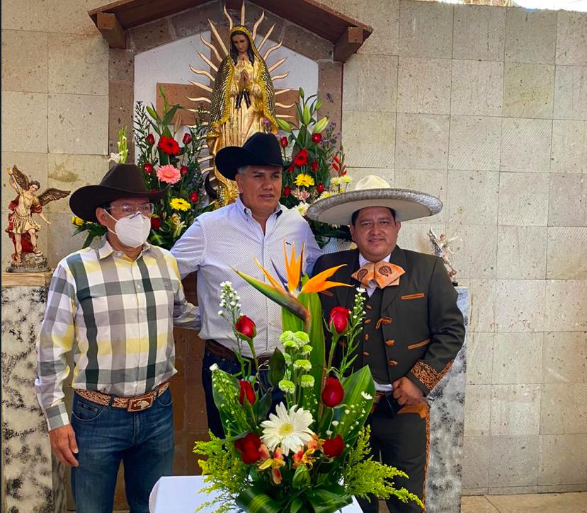 Donan Virgen de Guadalupe al Lienzo de Pachuca