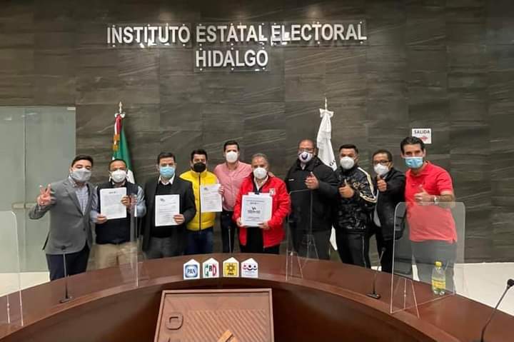 PAN, PRI, PRD y PESH registran alianza “Va por Hidalgo” para elección de diputados