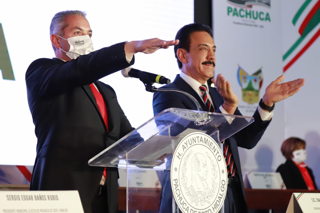 Toma protesta Sergio Baños como alcalde de Pachuca