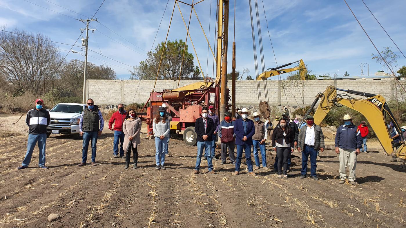 Tras 10 años, perforan pozo para dotar de agua a Nopala