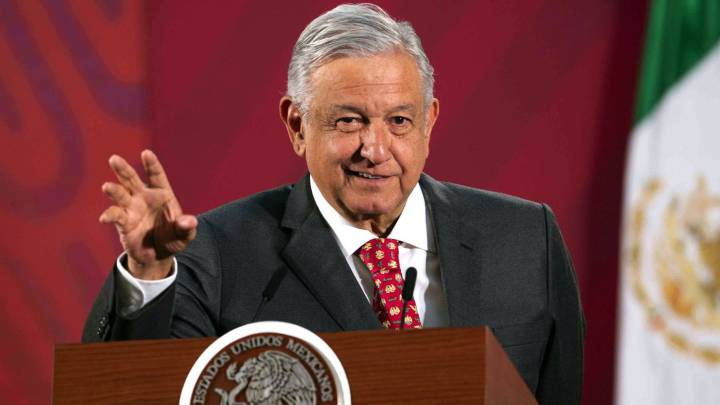 AMLO informa que ya salió negativo en prueba de Covid-19