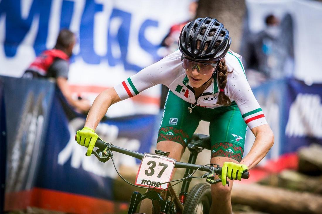 Daniela Campuzano al frente de la Selección Nacional