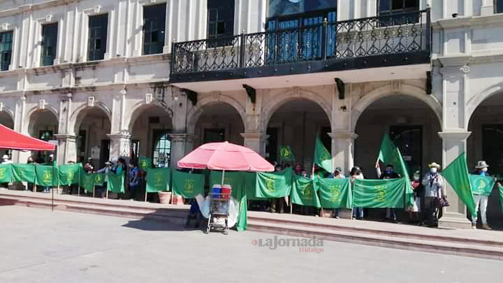 Toman alcaldía de Actopan; exigen obras y disminución de impuestos