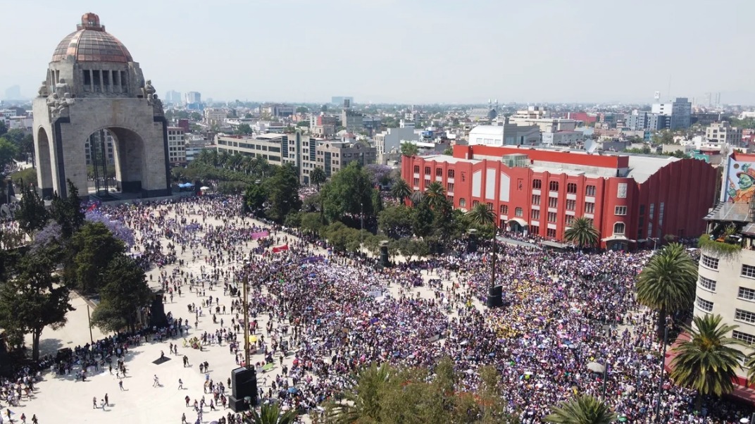 ¿A qué hora y dónde inicia la marcha por el Día de la Mujer en CDMX?