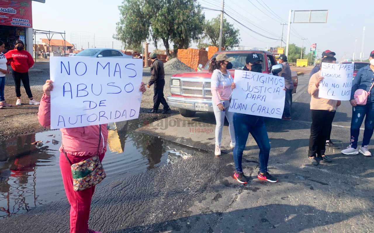 Bloqueo en la carretera libre México-Pachuca en Tizayuca