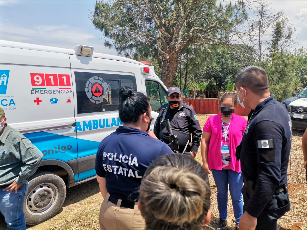 Rescatan a 3 menores extraviados en Huasca