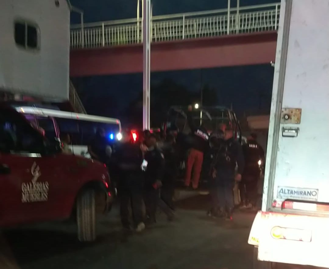 Robo de camioneta desata persecución en Tizayuca; hay 3 detenidos