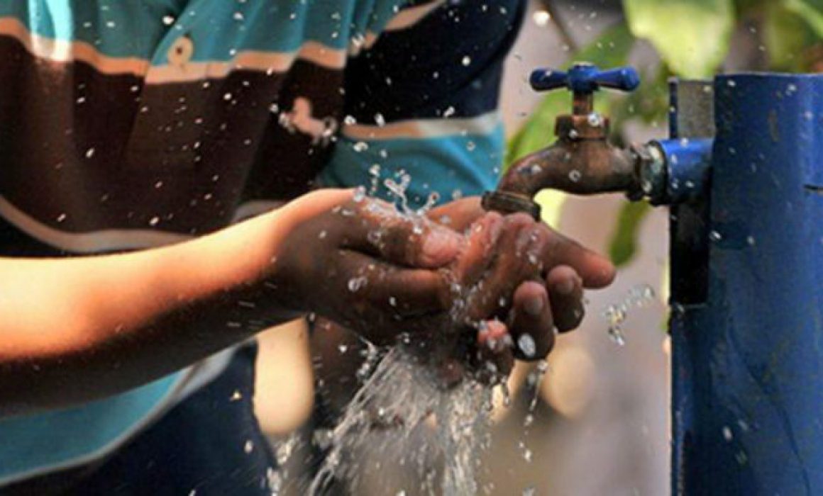 Advierten sanciones a quienes desperdicien agua en ‘Sábado de Gloria’