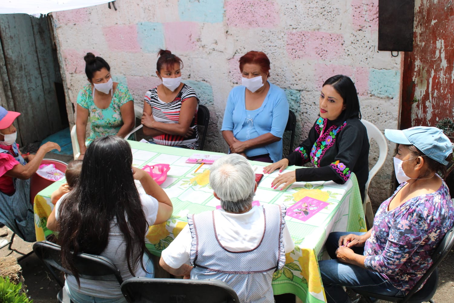 Grisel Chavarría de Fuerza por México Hidalgo propone crear “Casas Rosas”