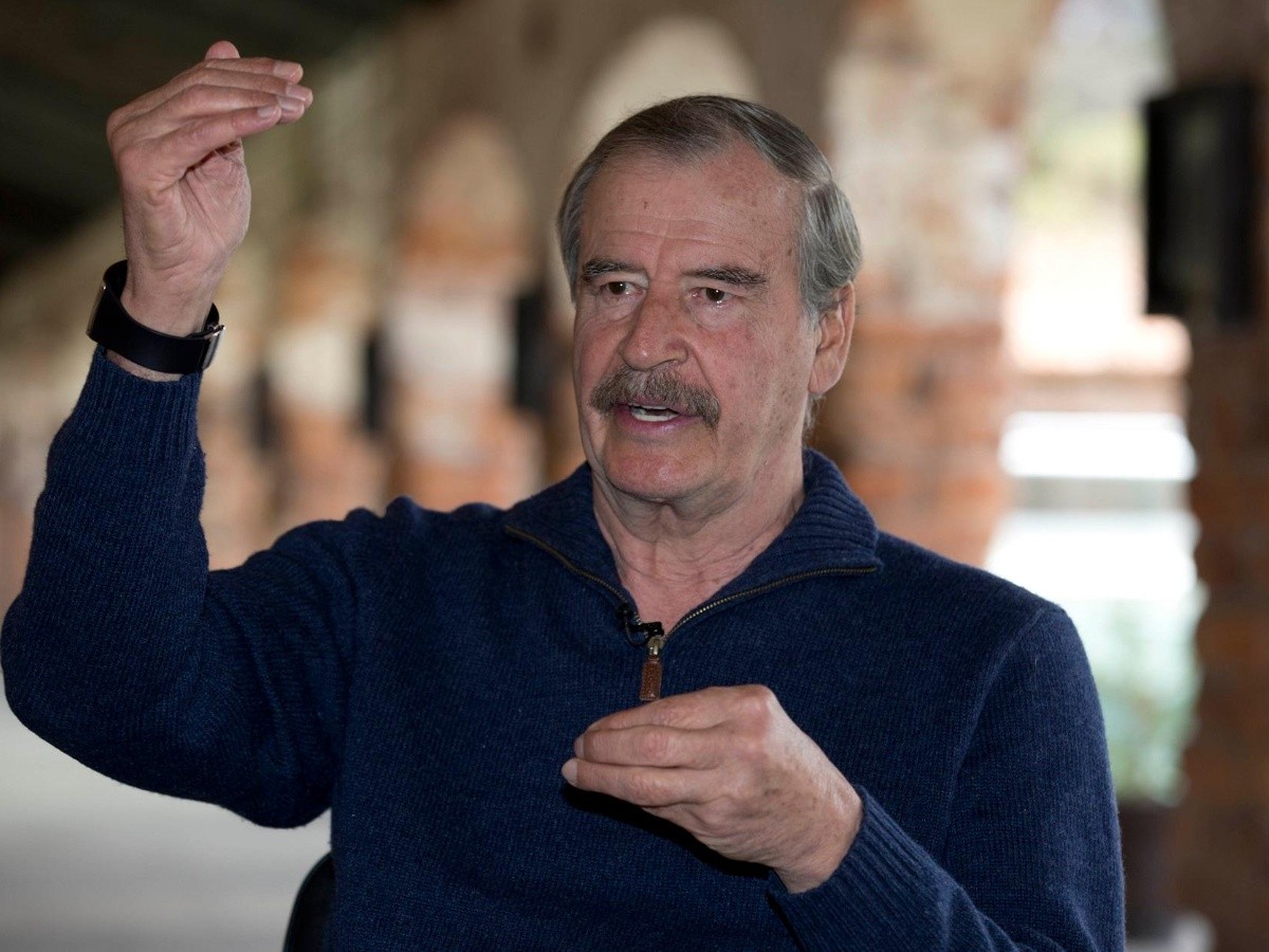 Vicente Fox lanza tuit xenófobo contra “corcholatas” y lo tunden