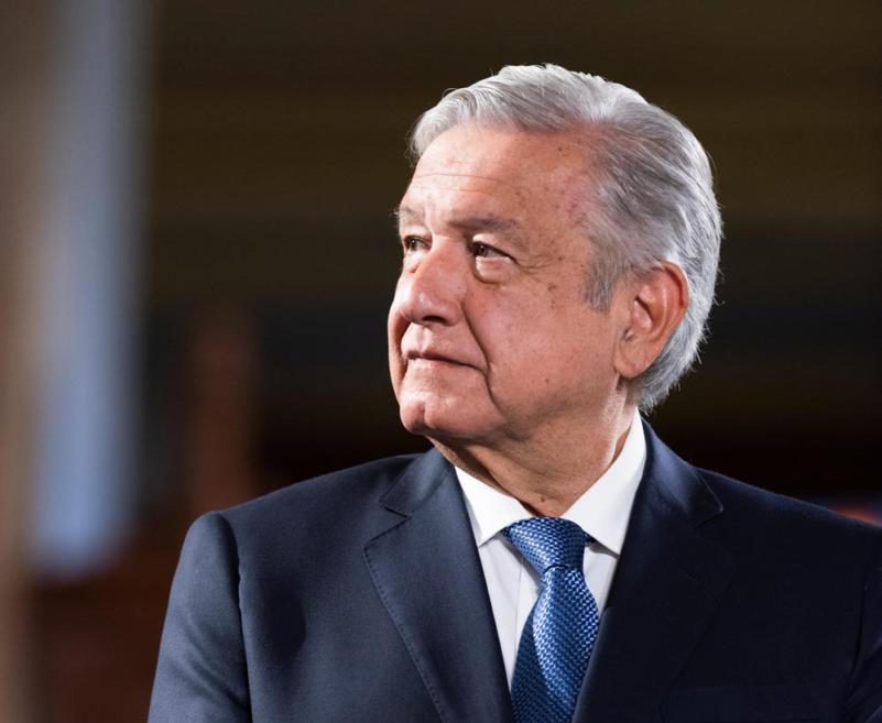 AMLO anuncia Tianguis del Bienestar para vender artículos decomisados