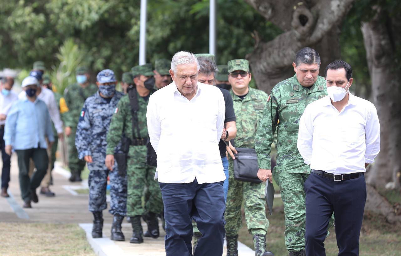 AMLO supervisa tramos del Tren Maya en Yucatán