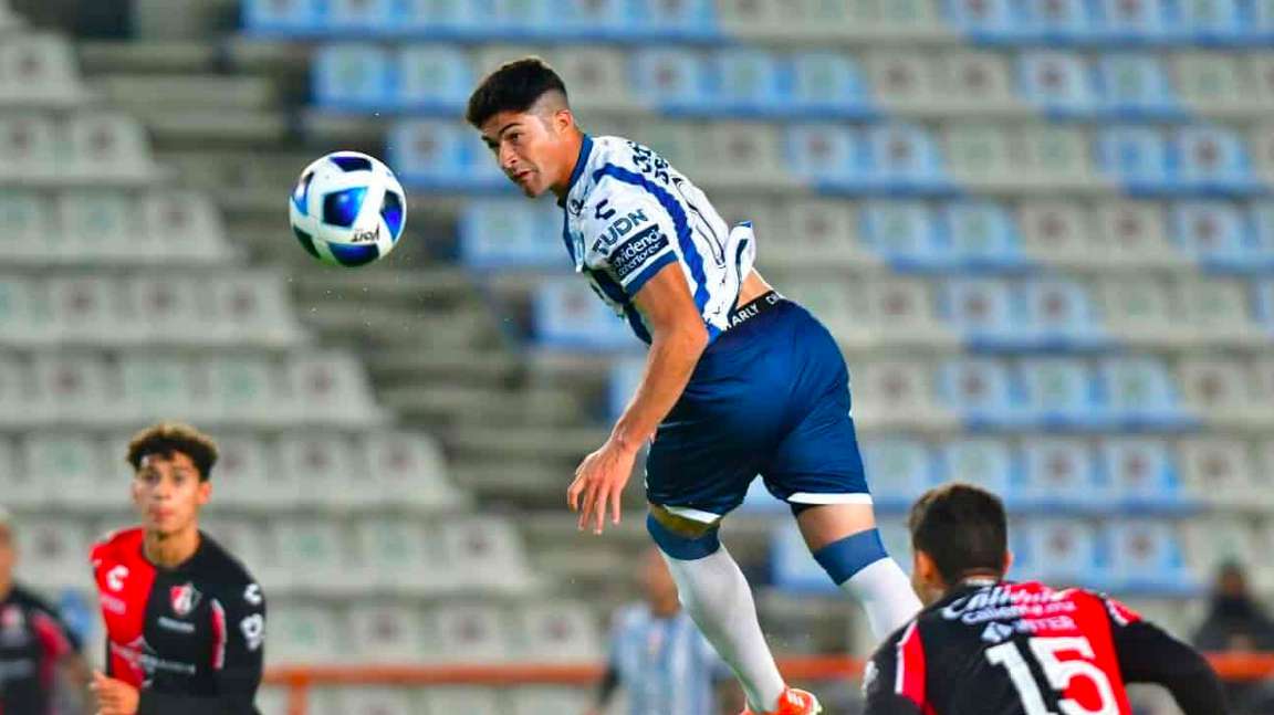 El tuzo Nico Ibáñez listo para jugar en lugar de Gignac