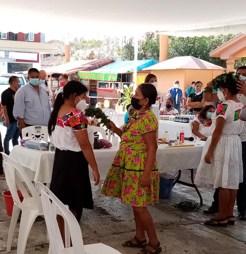 Realizaron primer encuentro regional de Herbolaria y Medicina Tradicional