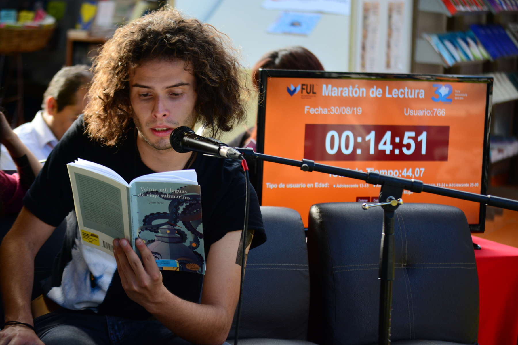 Arranca la Feria Universitaria del Libro