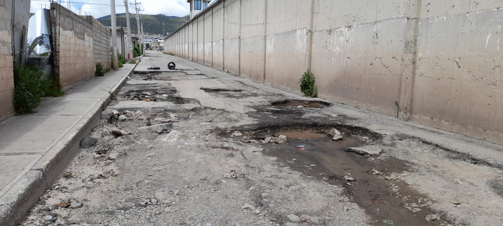 Pachuqueños insatisfechos con el trabajo de la alcaldía en baches y pavimentación