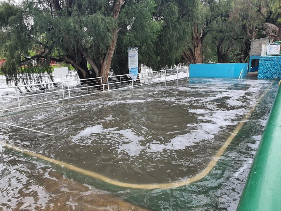 Al menos diez sitios turísticos afectados por desbordamiento de río Tula