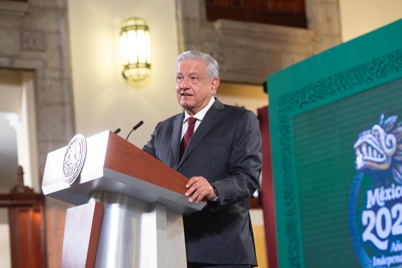 Agradece AMLO postura de diputados tras aprobación del PEF 2022