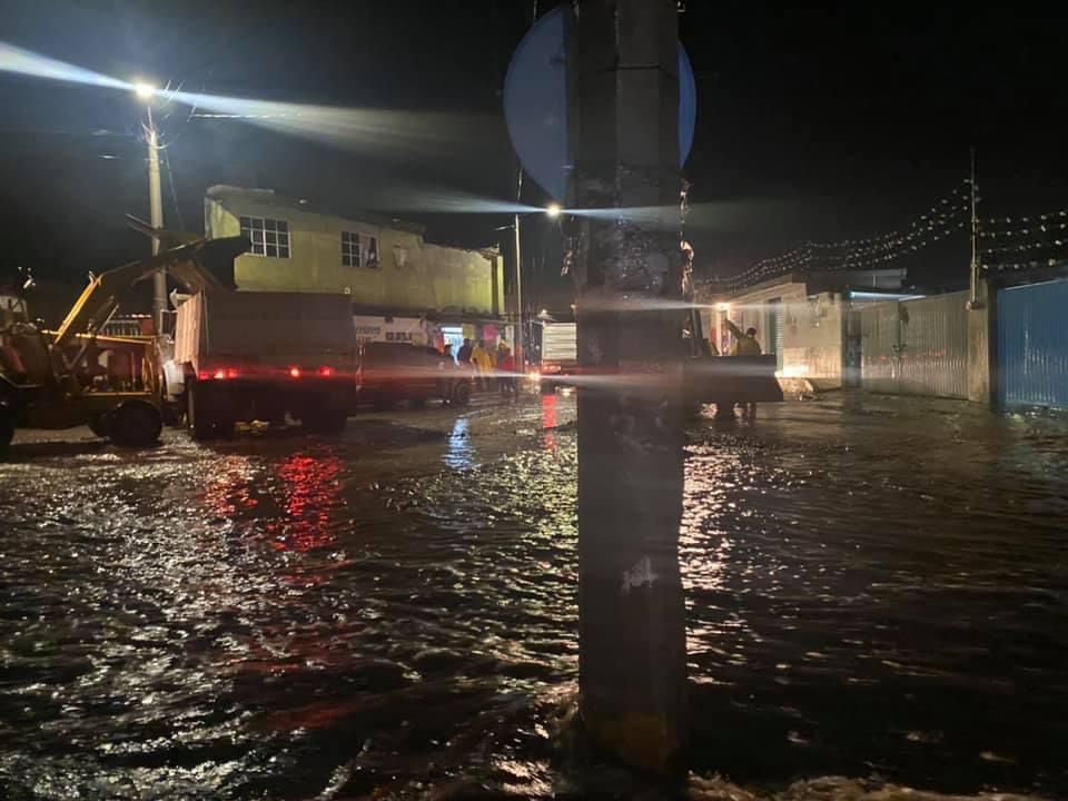 Se desborda jagüey en Zacacalco, Tizayuca