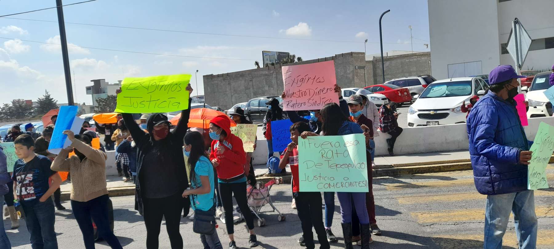 Exigen comerciantes de Ciudad Sahagún a procurador actúe contra síndico hacendario de Tepeapulco