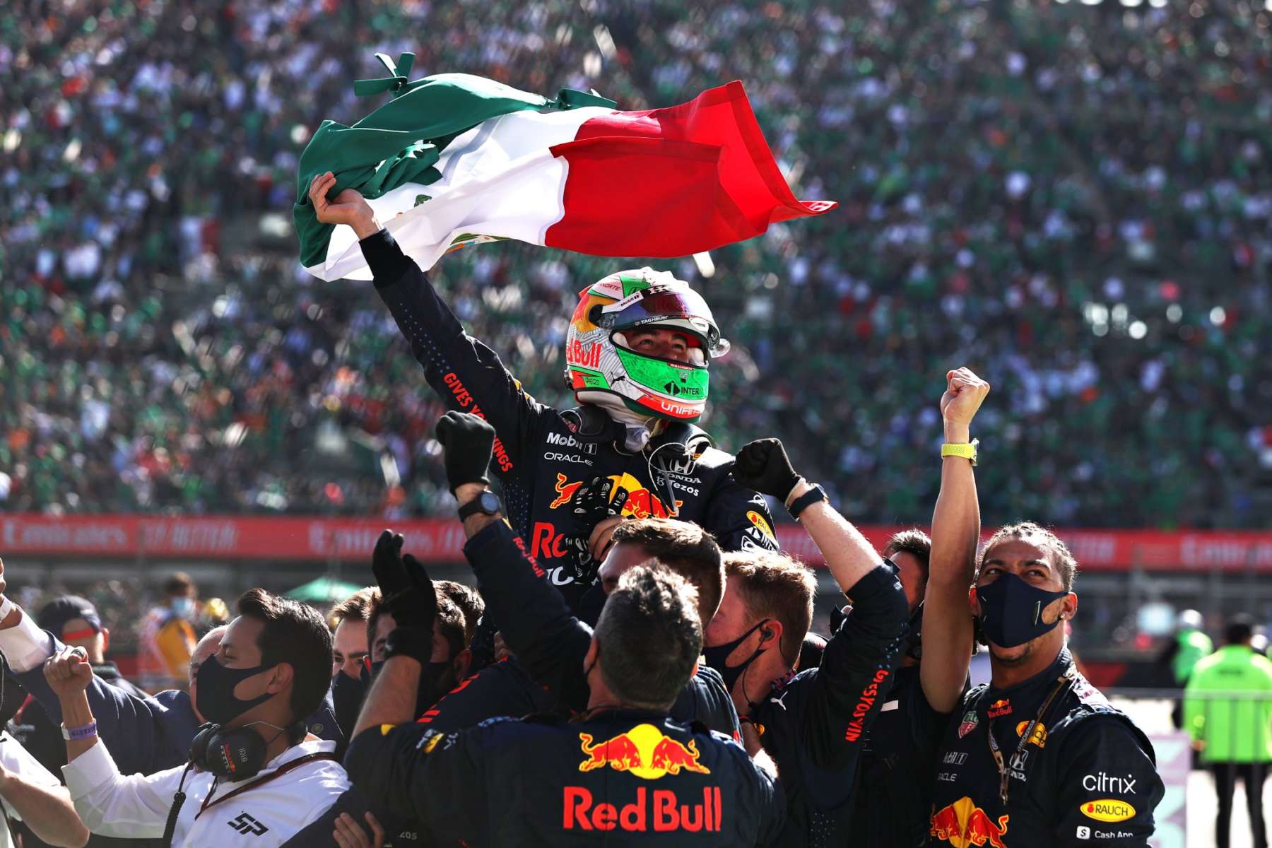 ‘Checo’ Pérez logra histórico podio en el GP de México