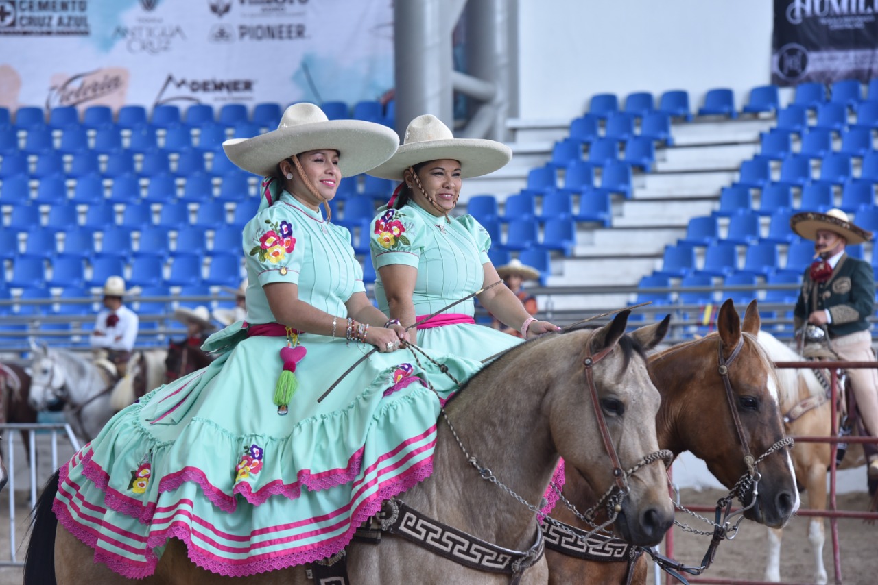 Dos escaramuzas de Hidalgo en zona de clasificación del Nacional Charro 2021