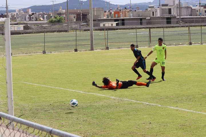 Se acabó el invicto del municipal Atlético Pachuca