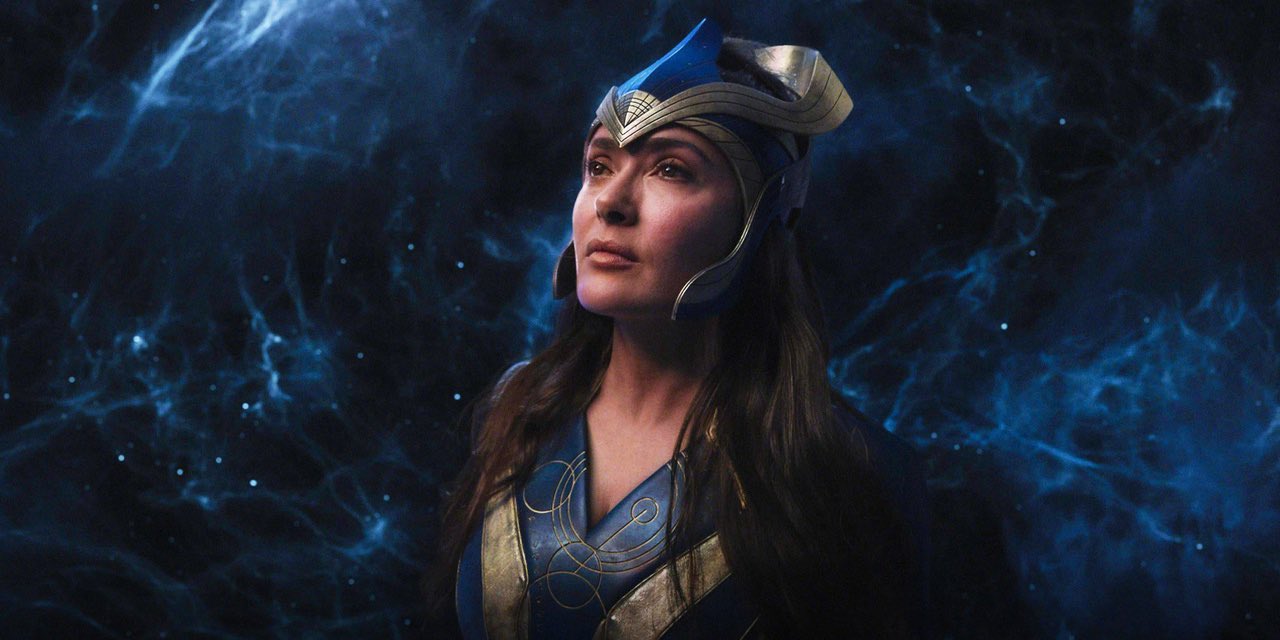 Salma Hayek rompe en llanto al verse en traje de superheroína de “Eternals”