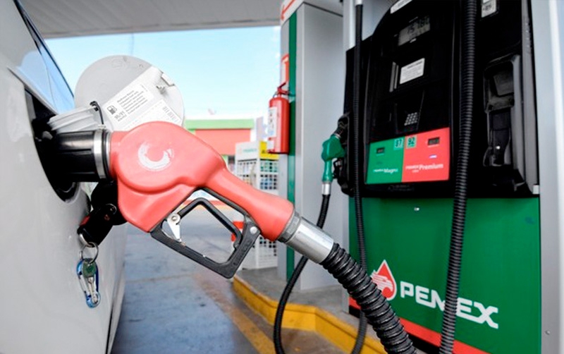 Esta gasolinera de Pachuca fue multada por vender litros incompletos