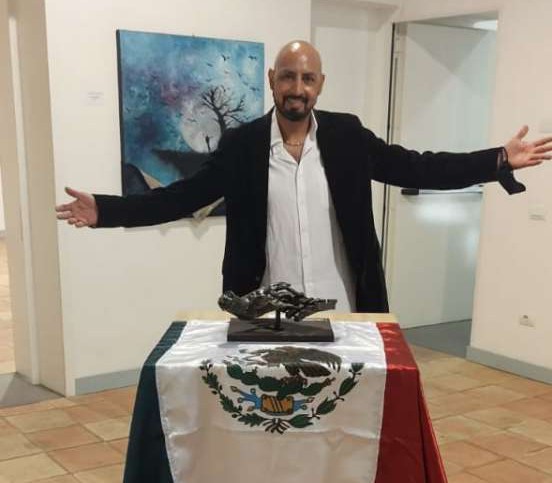 Artista tulancinguense gana primer lugar en Bienal de Arte en Italia