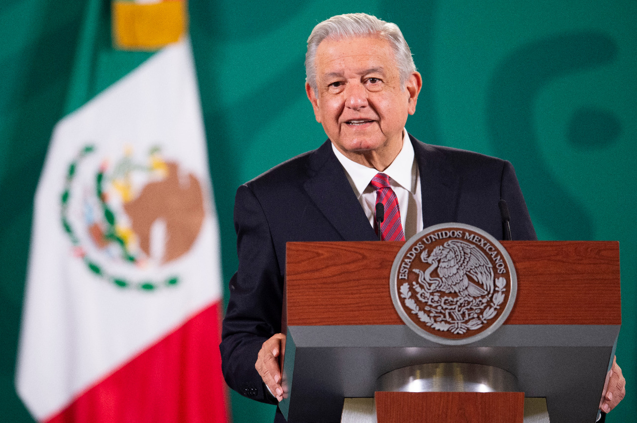 AMLO contagiado de Covid; no era gripe