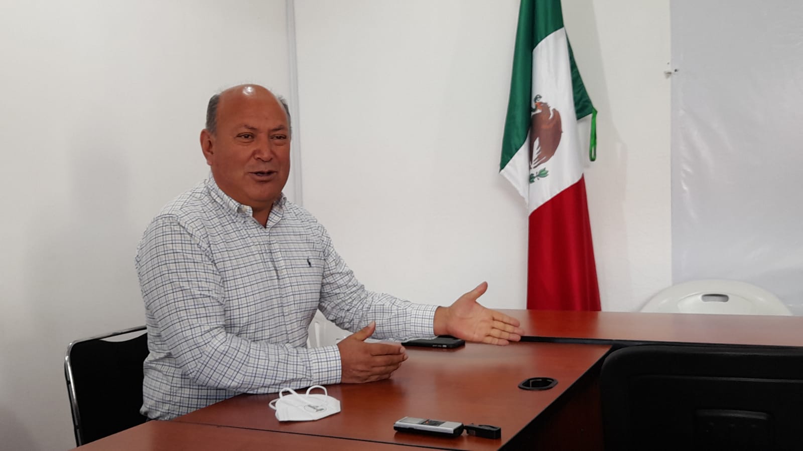 Independiente va por 80 mil firmas para lograr candidatura a gobernador de Hidalgo