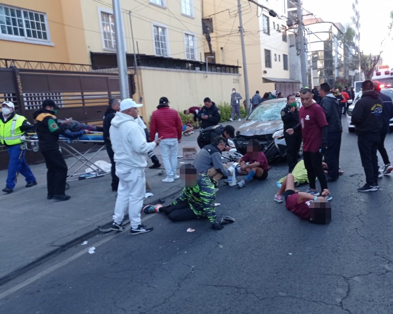 Conductor en estado de ebriedad atropella a 12 ciclistas en CDMX