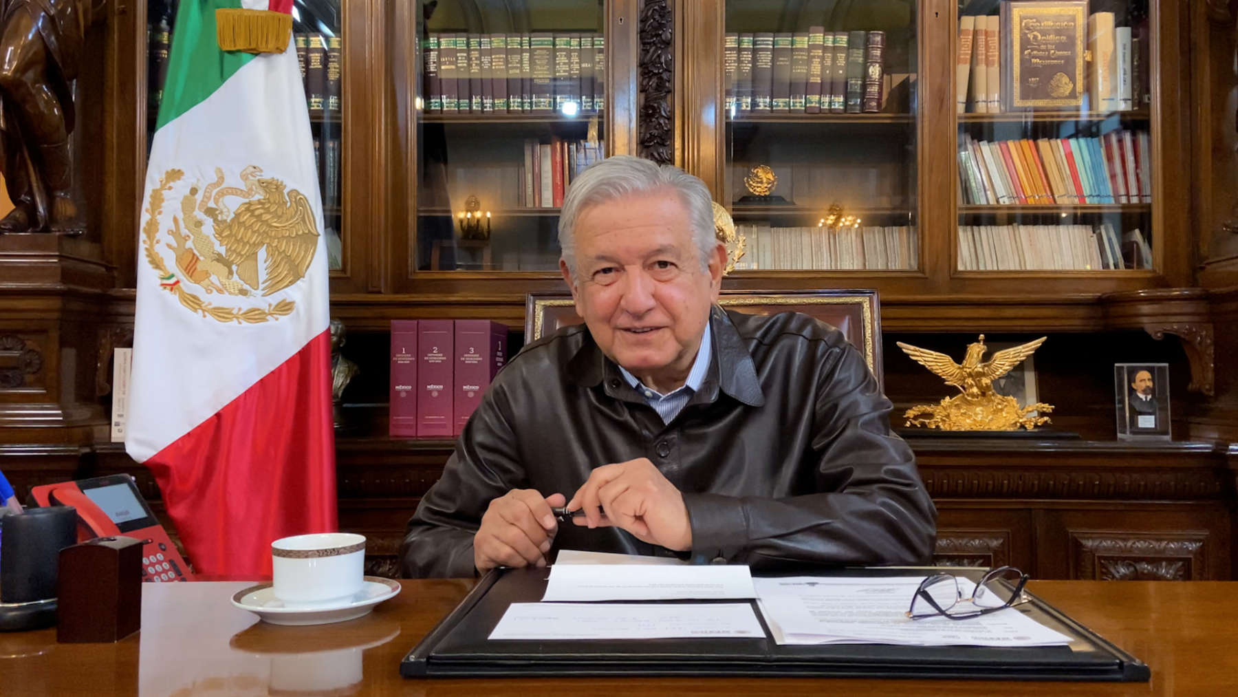 Voy saliendo del Covid, está variante no es tan letal como dicen: AMLO