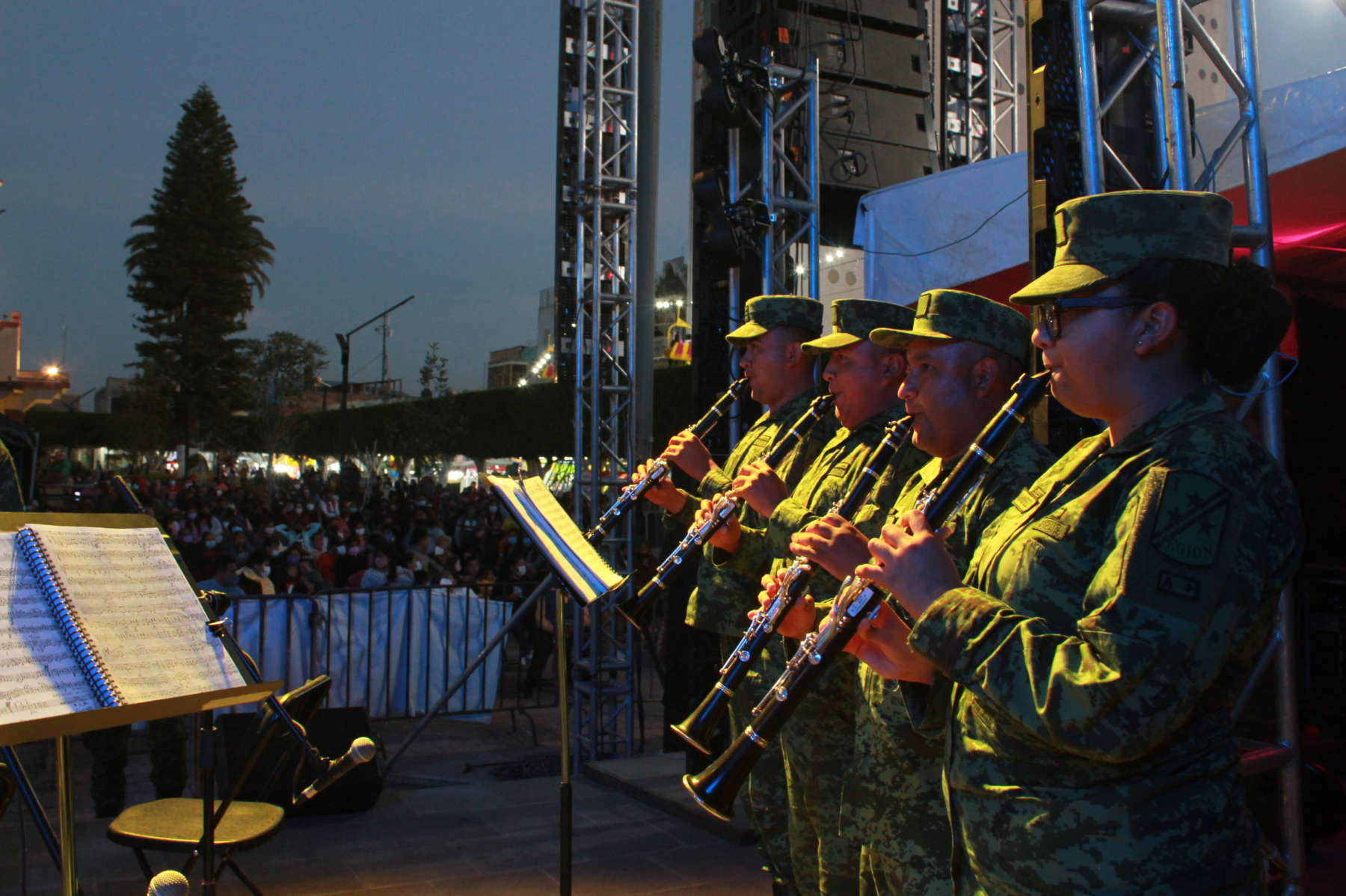 Participa banda de música del ejército en feria 2022 de Progreso de Obregón