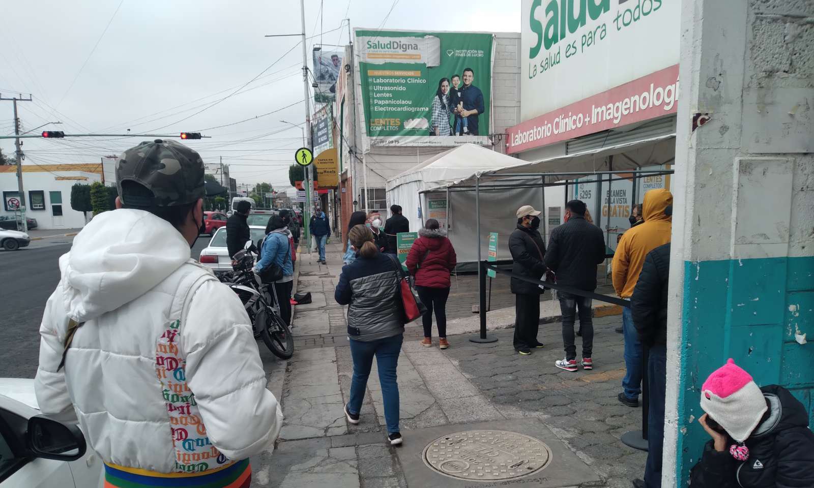 Solo hay un laboratorio en Pachuca con costo accesible para prueba Covid