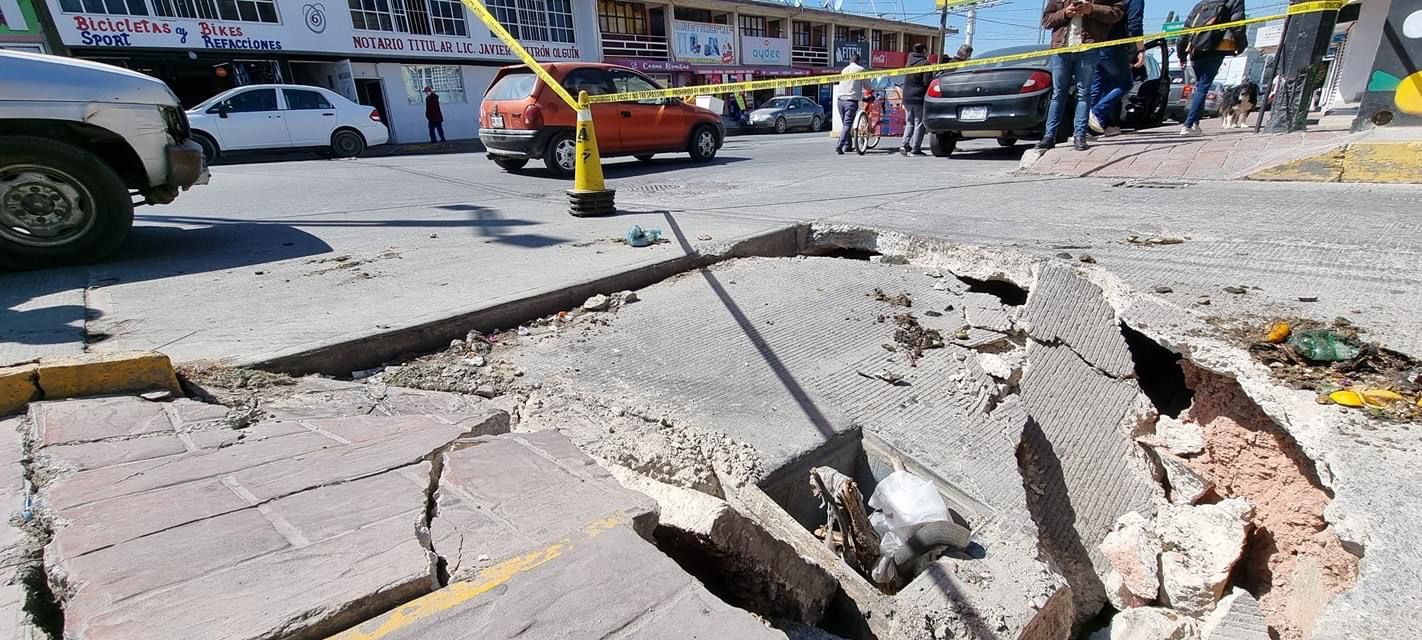 Se forma socavón en unidad habitacional de Tula