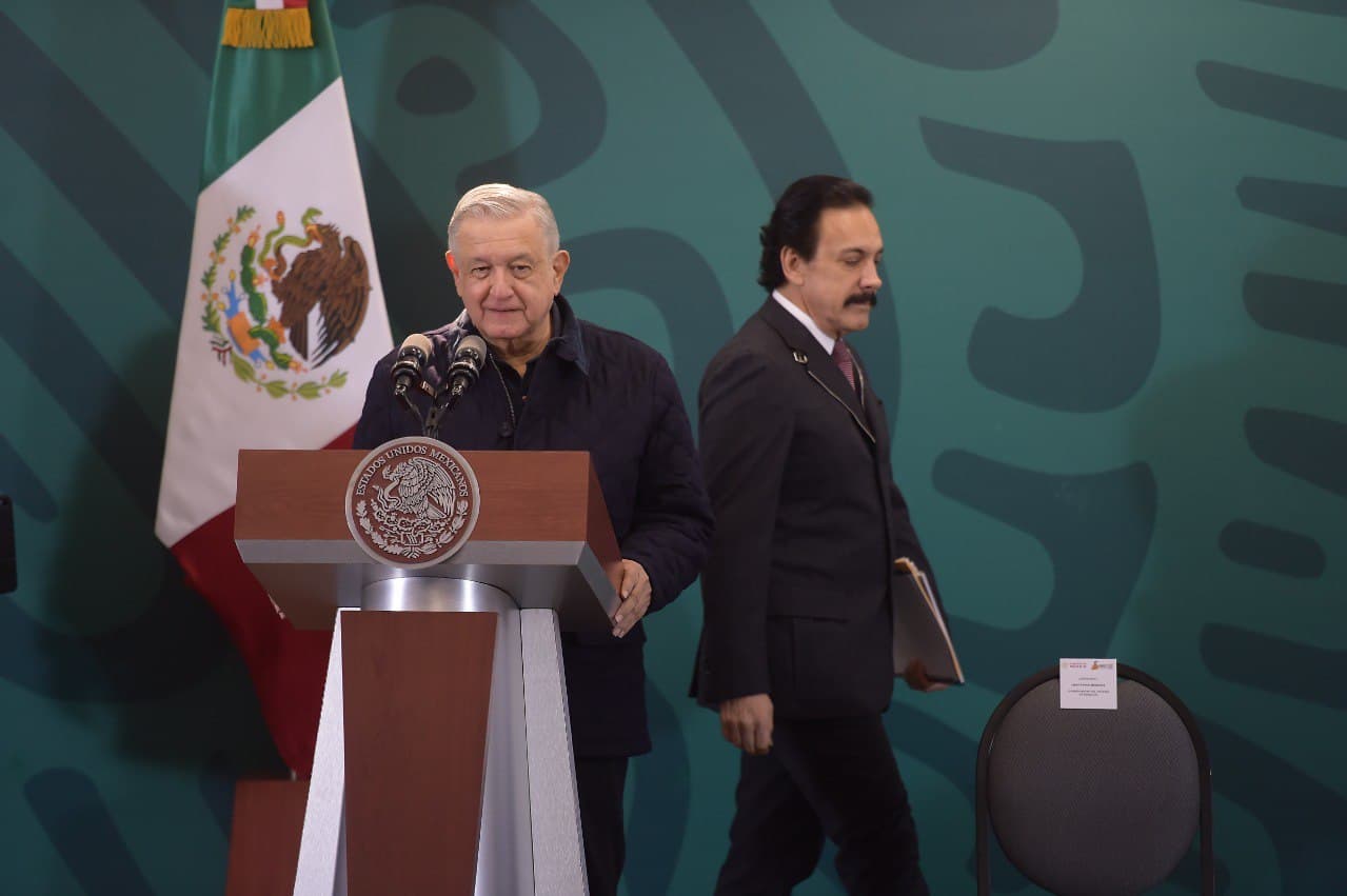 Pide AMLO a gobernadores evitar intromisión en elecciones