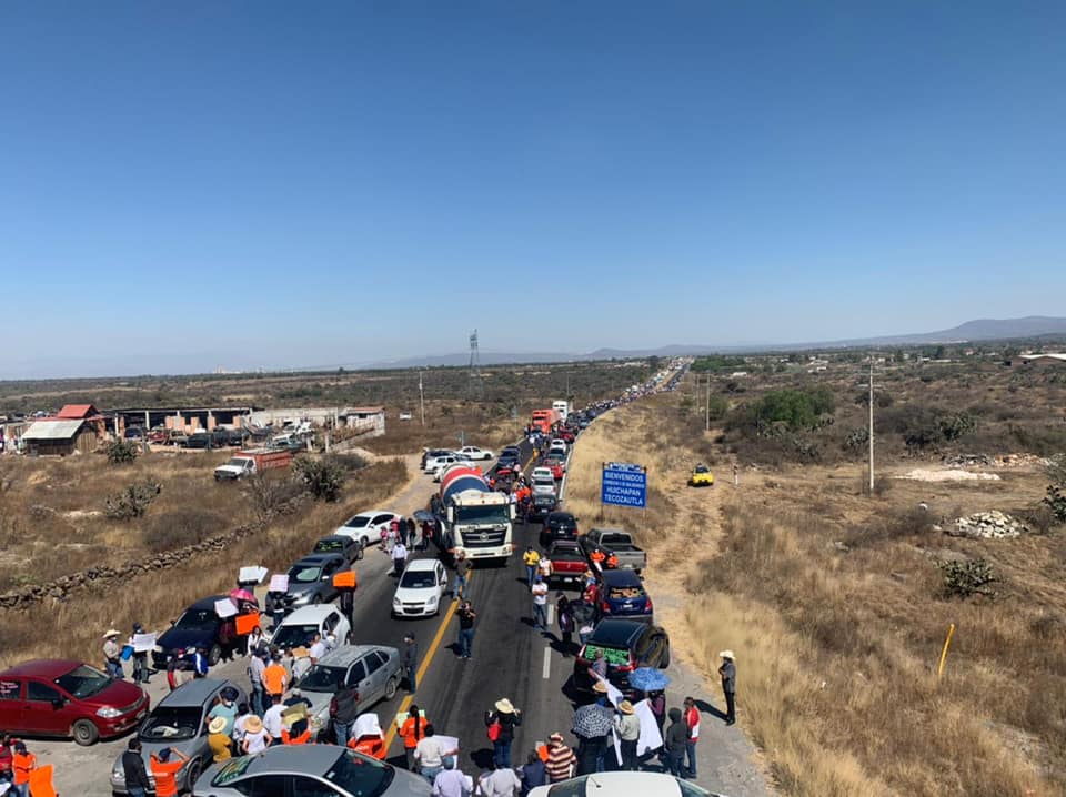 Siguen las manifestaciones del SNTE en Hidalgo por falta de pagos