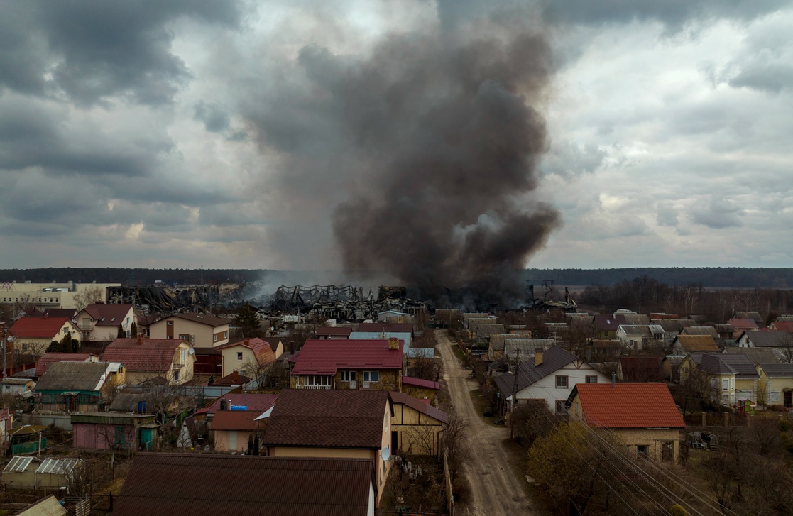 Anuncia Rusia que reducirá ofensiva en Kiev