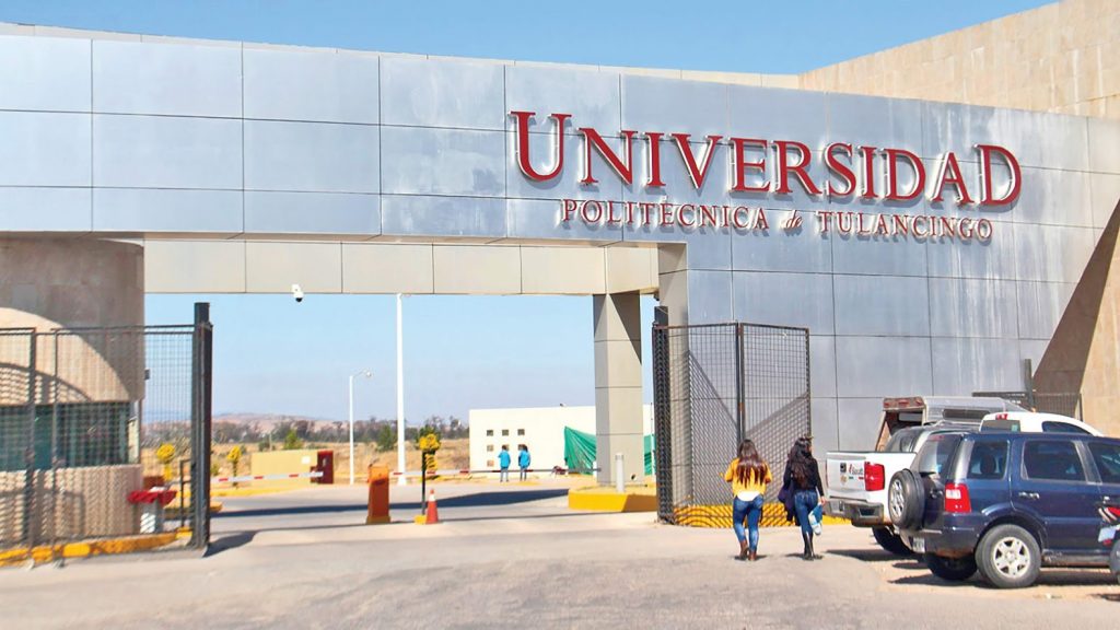 Becan como estudiante en la UPT a funcionaria que devenga sueldo alto