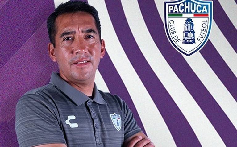 Cesan a Octavio Valdéz como DT de Pachuca Femenil