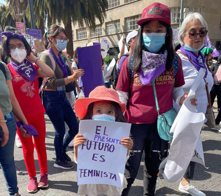 Día Internacional de la Mujer en imágenes y sin criminalizar la marcha